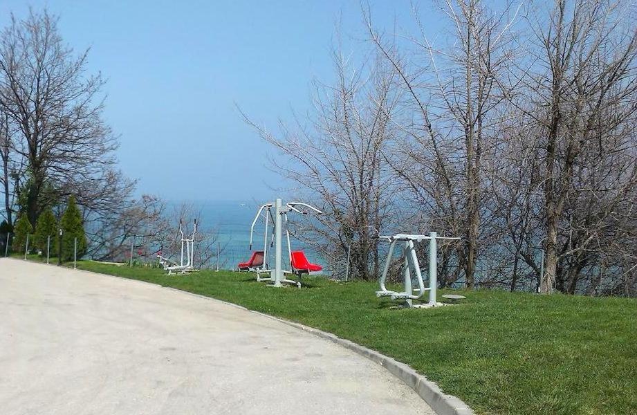 Silver Beach Delux Apartments Byala  Exterior photo